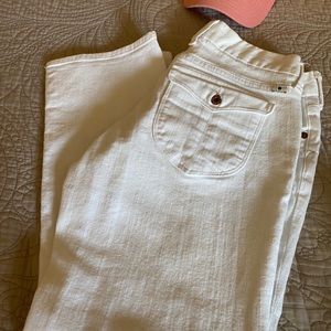Lucky Brand cropped jeans.